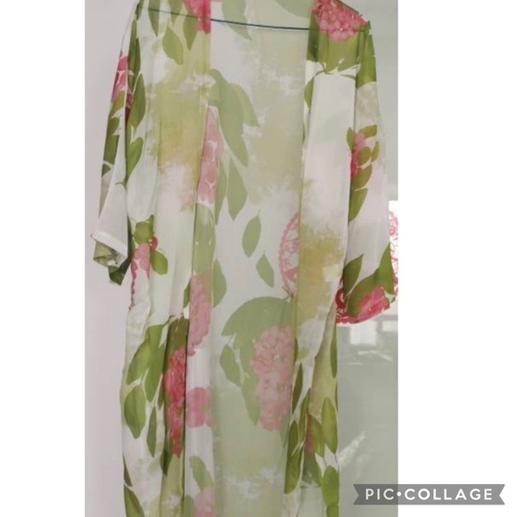 Pink n Green Floral Kimono - Picture 4 of 4